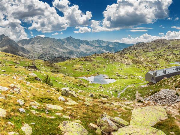 Pyrenees walking vacation in Andorra