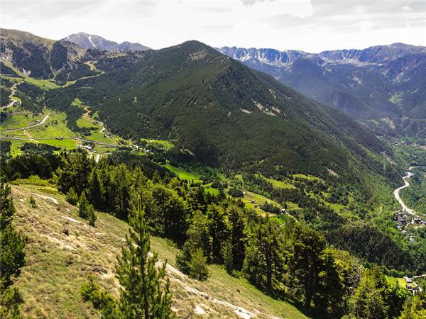 Pyrenees walking vacation in Andorra