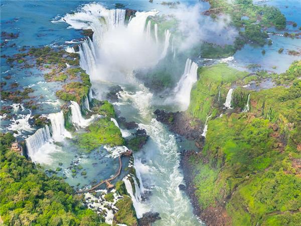 Small group tour in Brazil