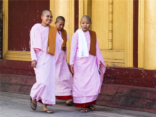 Myanmar highlights tour with a beach extension