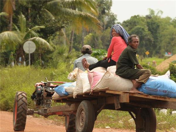 Cambodia highlights vacation, small group
