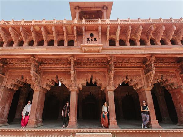 Delhi to Kathmandu tour