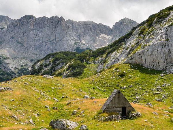 Montenegro hiking vacation
