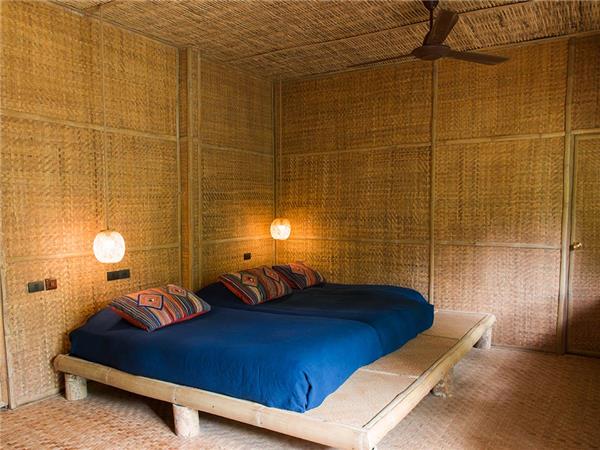 Thailand small group tour with added comfort