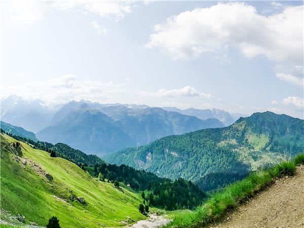 Western Dolomites walking tour in Italy