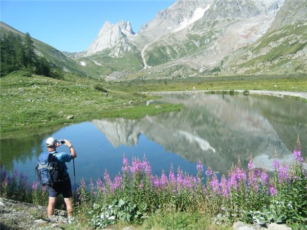 Mont Blanc Circuit classic hiking tour, 8 days