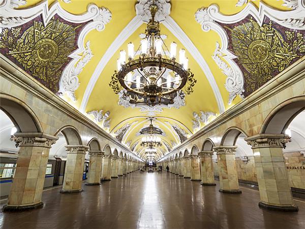 Moscow to St Petersburg vacation in Russia