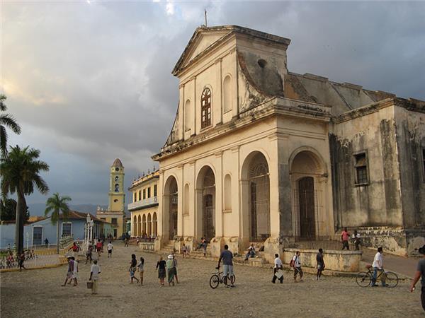 Cuba cycling vacation