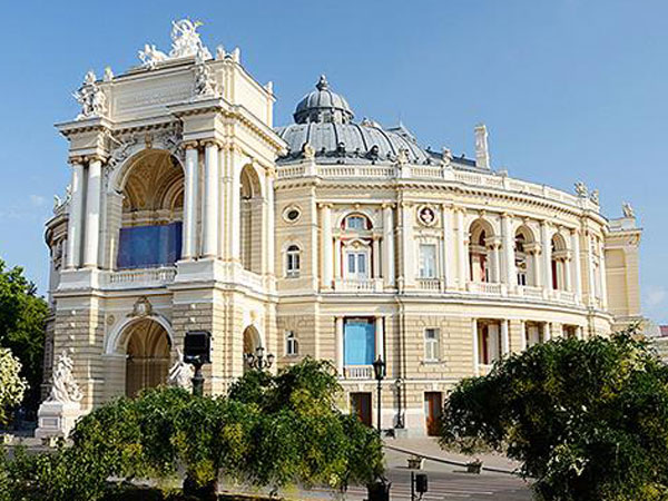 Moldova and Ukraine tours