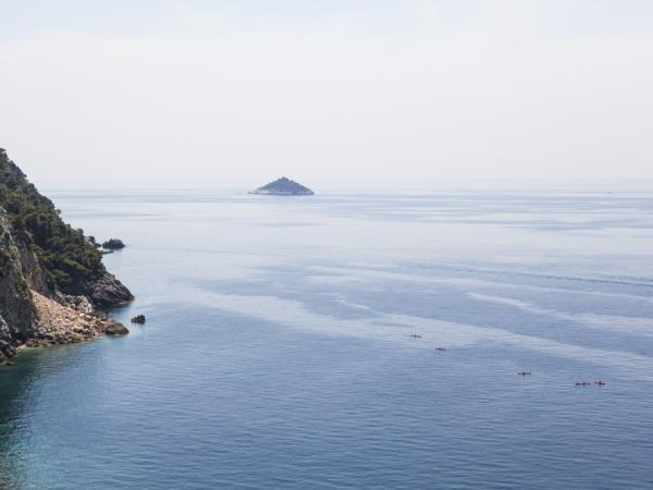 Croatia sea kayaking vacations
