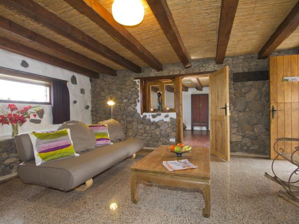 Lanzarote eco barn accommodation, Canary Islands