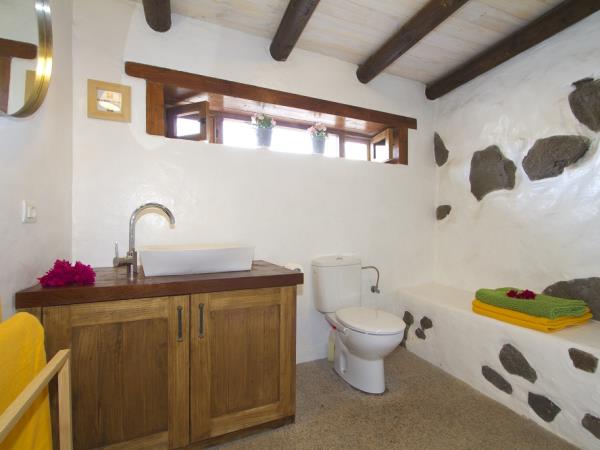 Lanzarote eco barn accommodation, Canary Islands