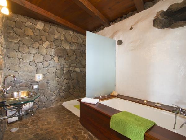 Lanzarote villa accommodation, Canary Islands