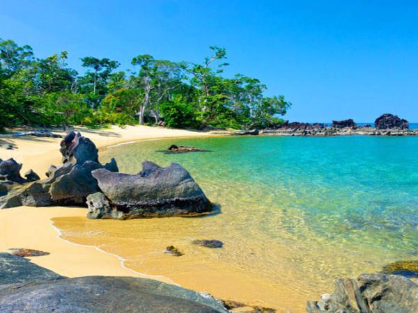 Luxury honeymoon in Madagascar