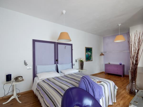 Umbria bed & breakfast accommodation, Italy