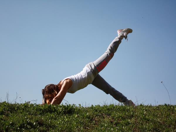 Yoga and vegetarian cooking lessons in Umbria, Italy