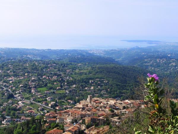 French Riviera vacation, yoga and wellness