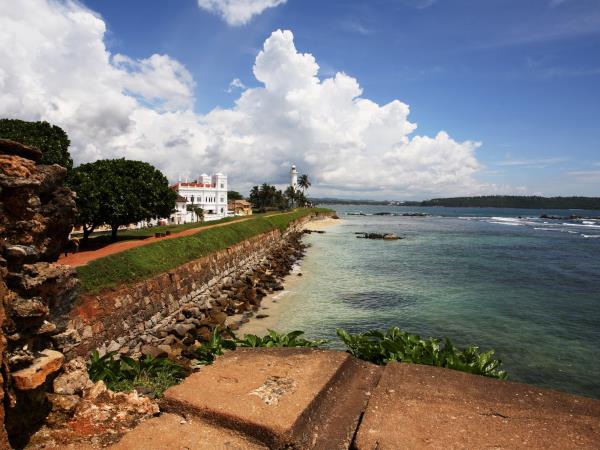 Beach vacation & tour in Sri Lanka