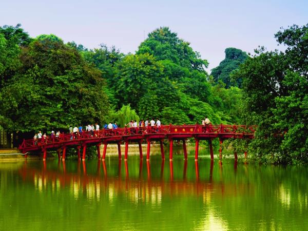 Best of Vietnam vacation, tailor made