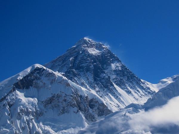 Everest trekking tour