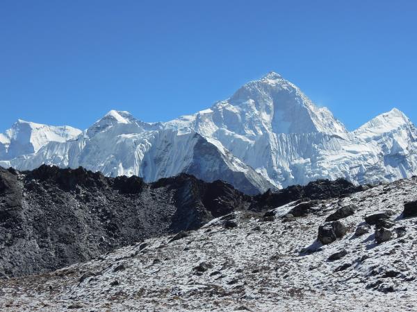 Everest trekking tour