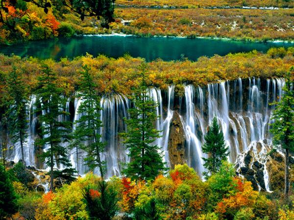 Tibetan culture tour in Sichuan, China