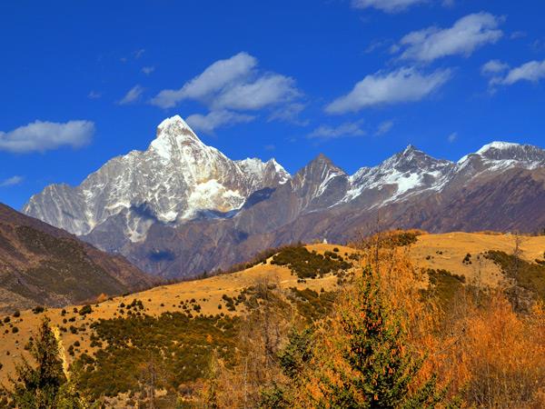 China climbing and trekking tour in Sichuan