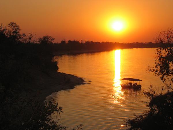 Botswana and Zimbabwe Ivory Route lodge tour