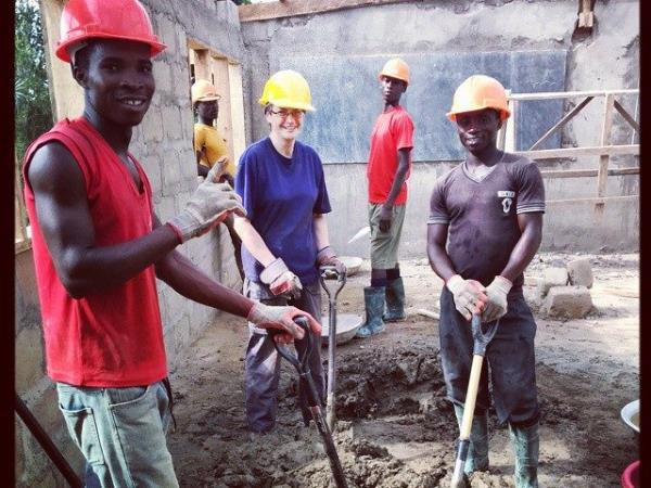 Ghana community volunteering