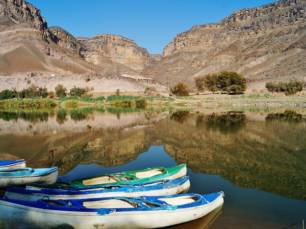 Cape to Windhoek Namib desert camping safari