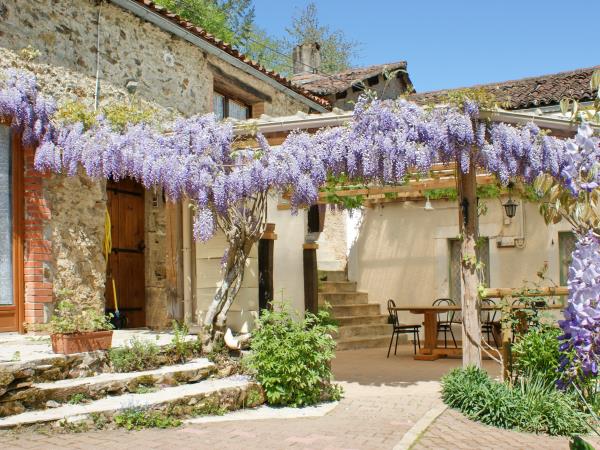 Self guided walking vacation in France