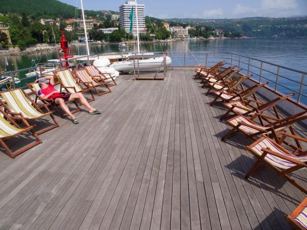 Dubrovnik to Split small ship cruise
