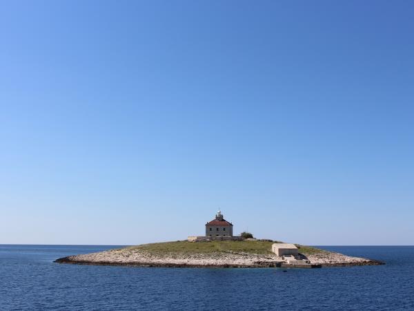 Luxury small ship cruise in Croatia