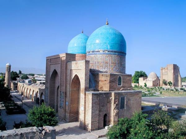 Silk Road vacation, small group