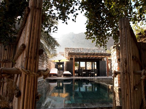 Oman & Dubai vacation, Six Senses Zighy Bay