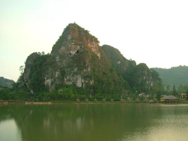 Laos tour in a small group