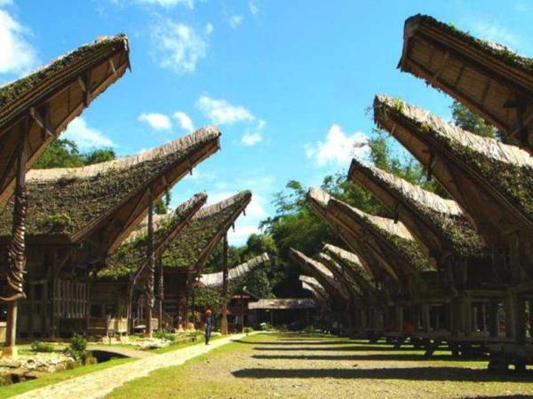 Cultural vacation in Indonesia