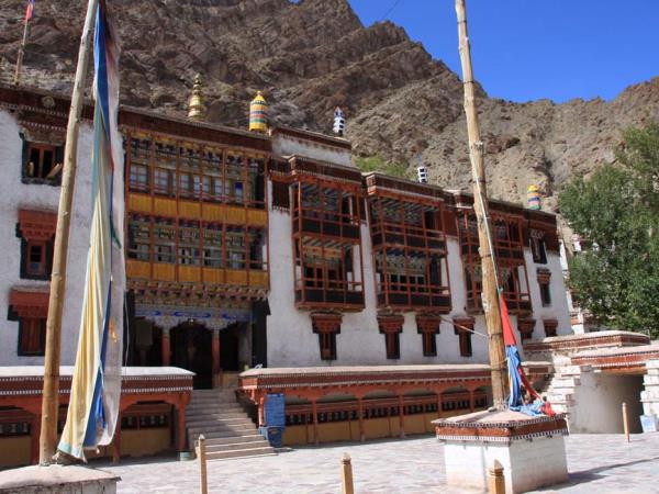 Ladakh & Kashmir holiday, India