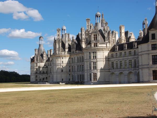 Chateau to Chateau family cycling tour in the Loire