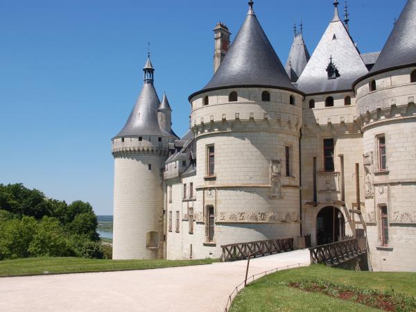 Chateau to Chateau Loire Valley cycling tour