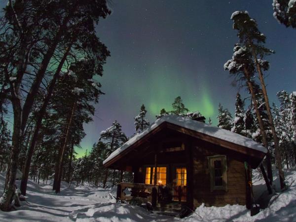 Finland Northern Lights vacation, Wilderness Auroras