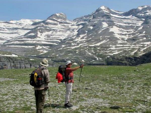 Spanish Pyrenees self guided hiking vacation