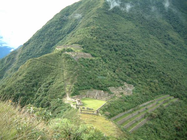 Choquequirao to Machu Picchu hiking vacation, Peru