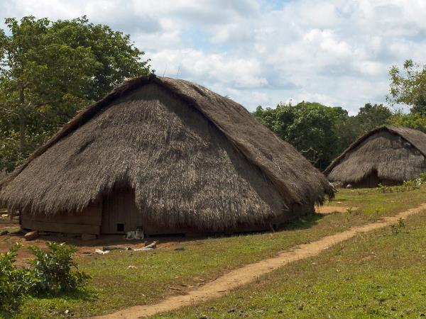 Cambodia vacation, small group tour