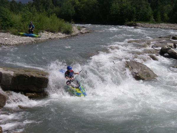 Kayaking vacations in the French Alps