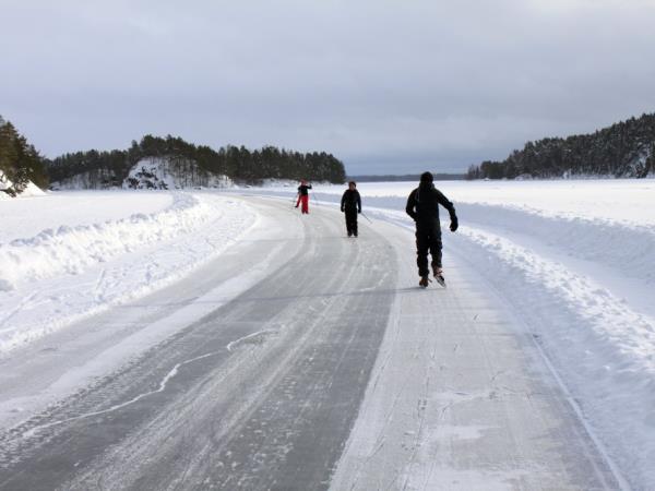 Finland winter vacation, tour skating