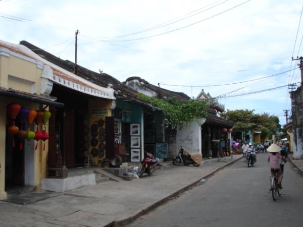 Vietnam vacations, tailor made