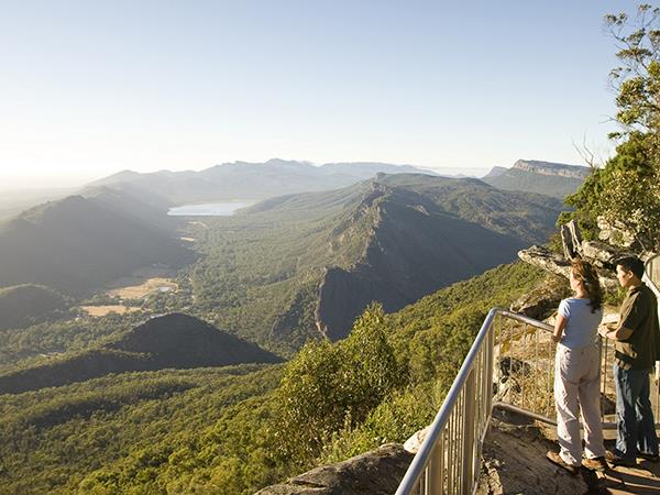 Grampians walking vacations, Victoria, Australia