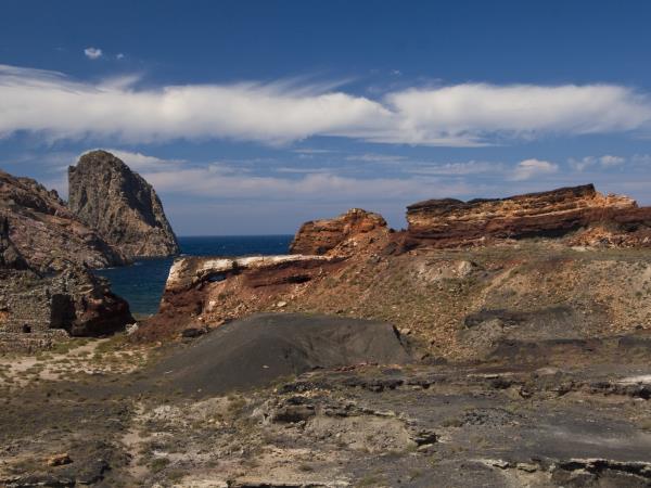 Hiking vacation in the West Cyclades, Greece