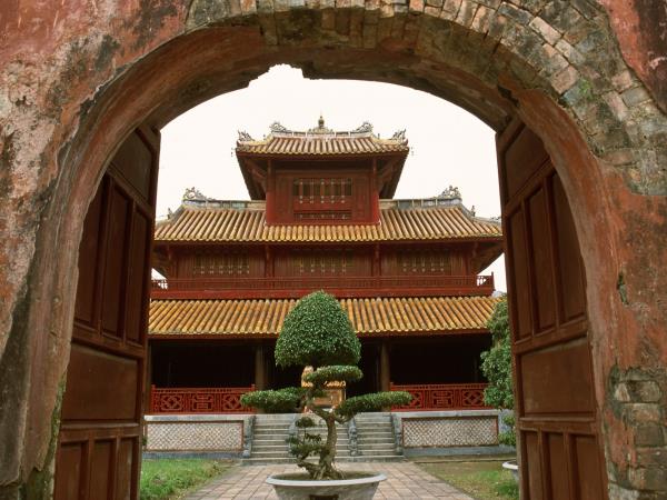 Hanoi to Saigon tailor made vacation, Vietnam